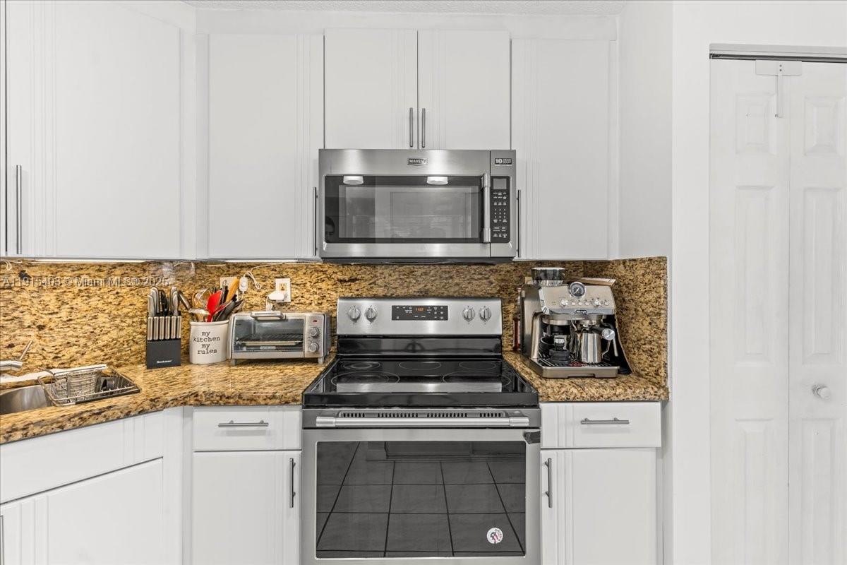 10014 Hammocks Blvd 204-4