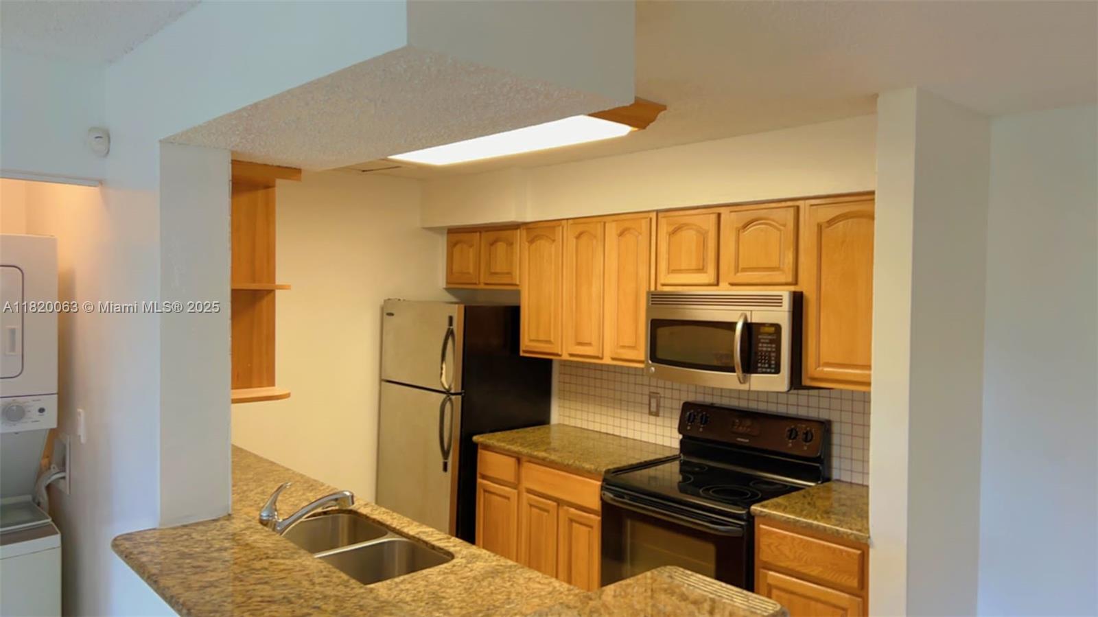 Royal Poinciana Condo - Residential