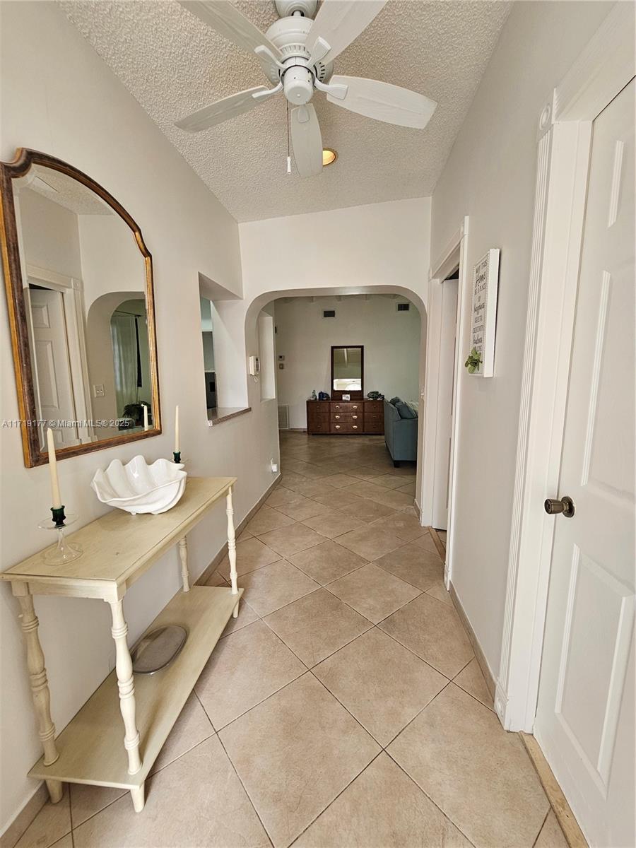 4628 Bougainvilla Dr