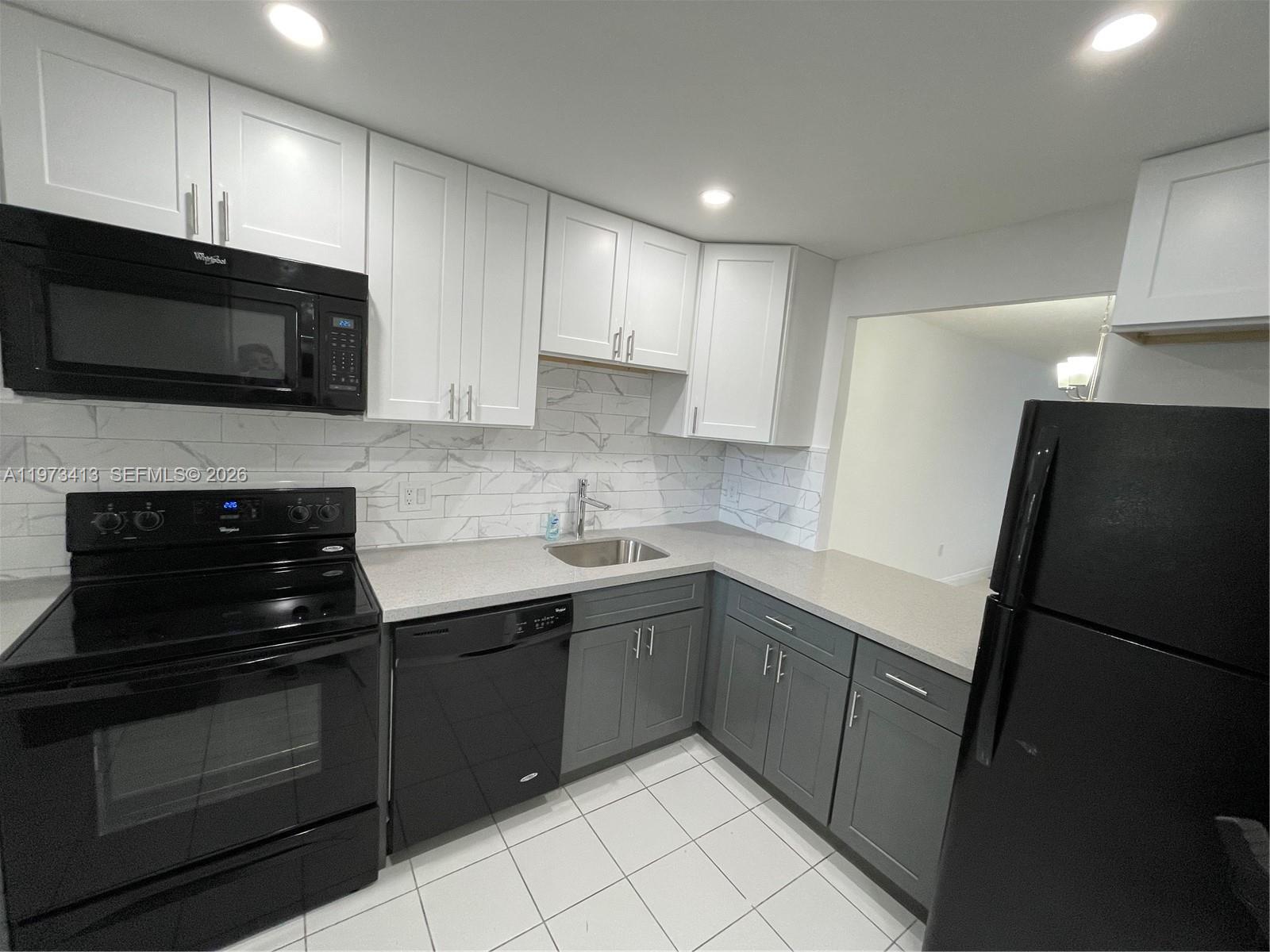 SANDS POINT 4 CONDO - Residential Lease