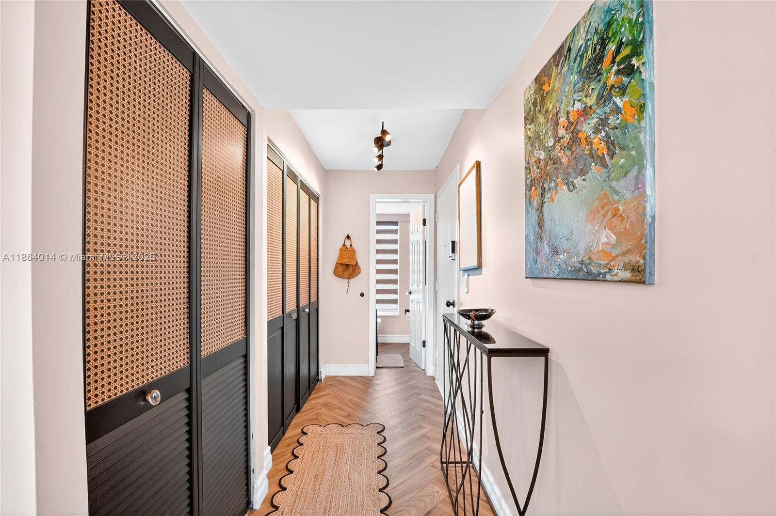 BAYSHORE TERRACE CONDO - Residential