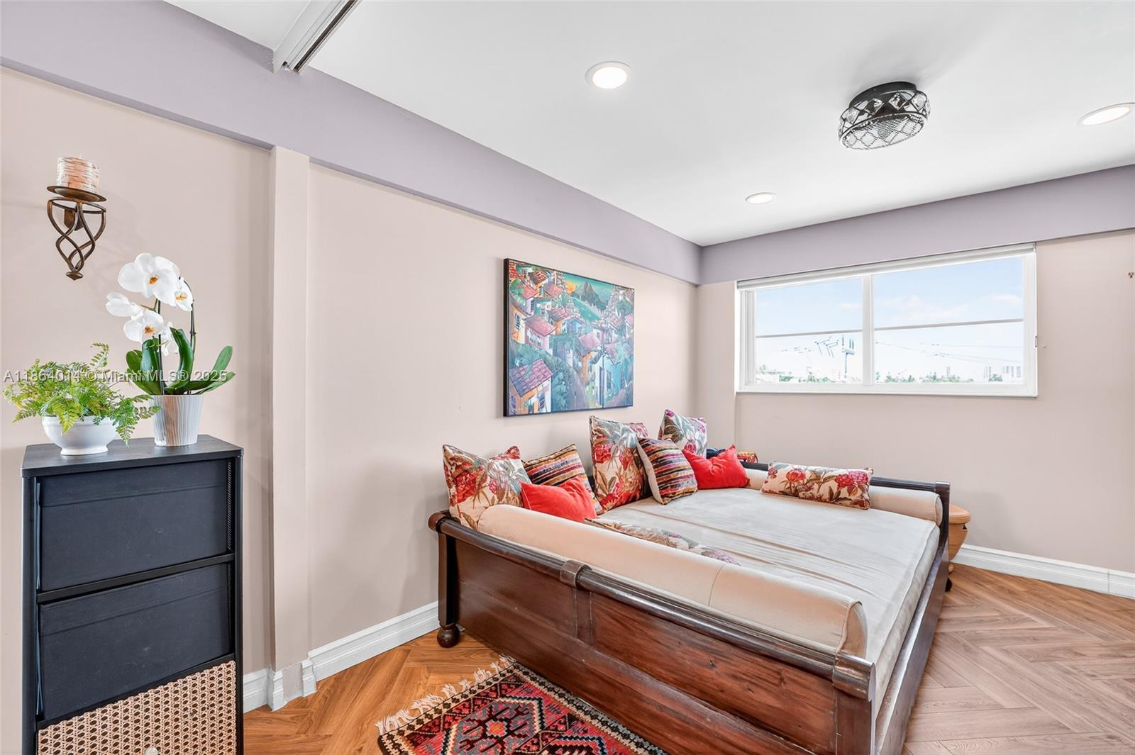 BAYSHORE TERRACE CONDO - Residential