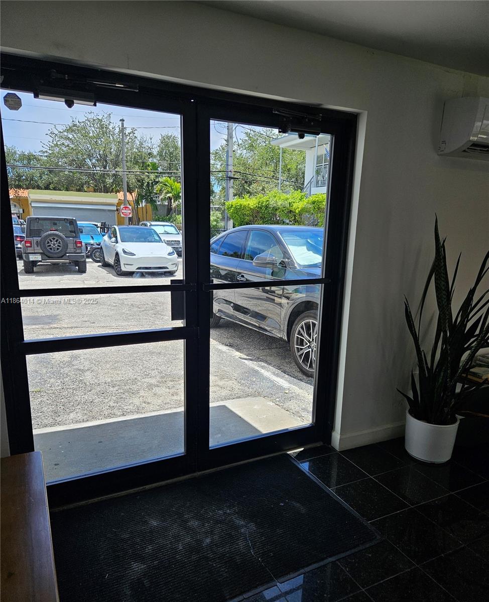 BAYSHORE TERRACE CONDO - Residential