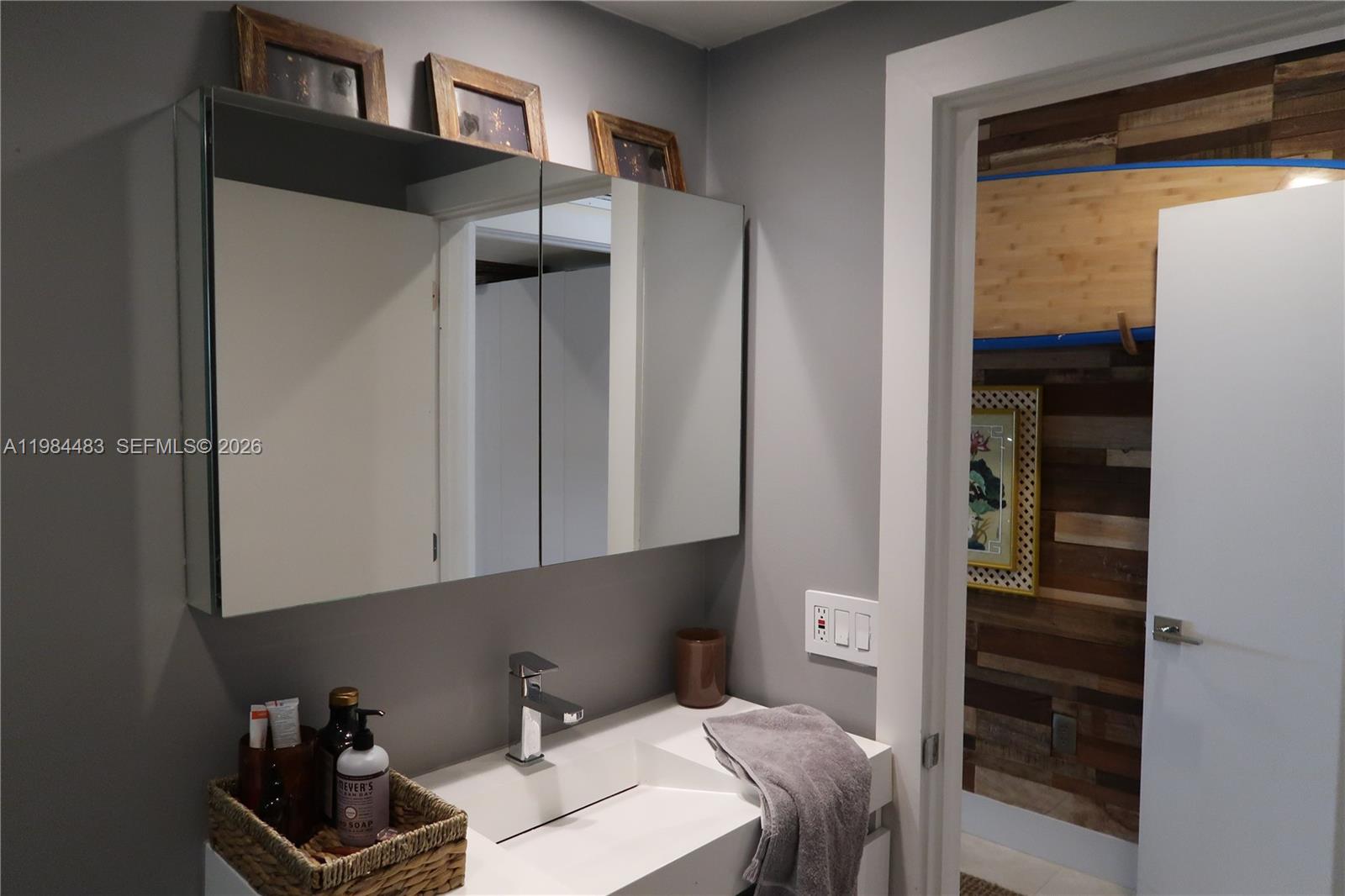 929 ON MICHIGAN CONDO - Residential Lease