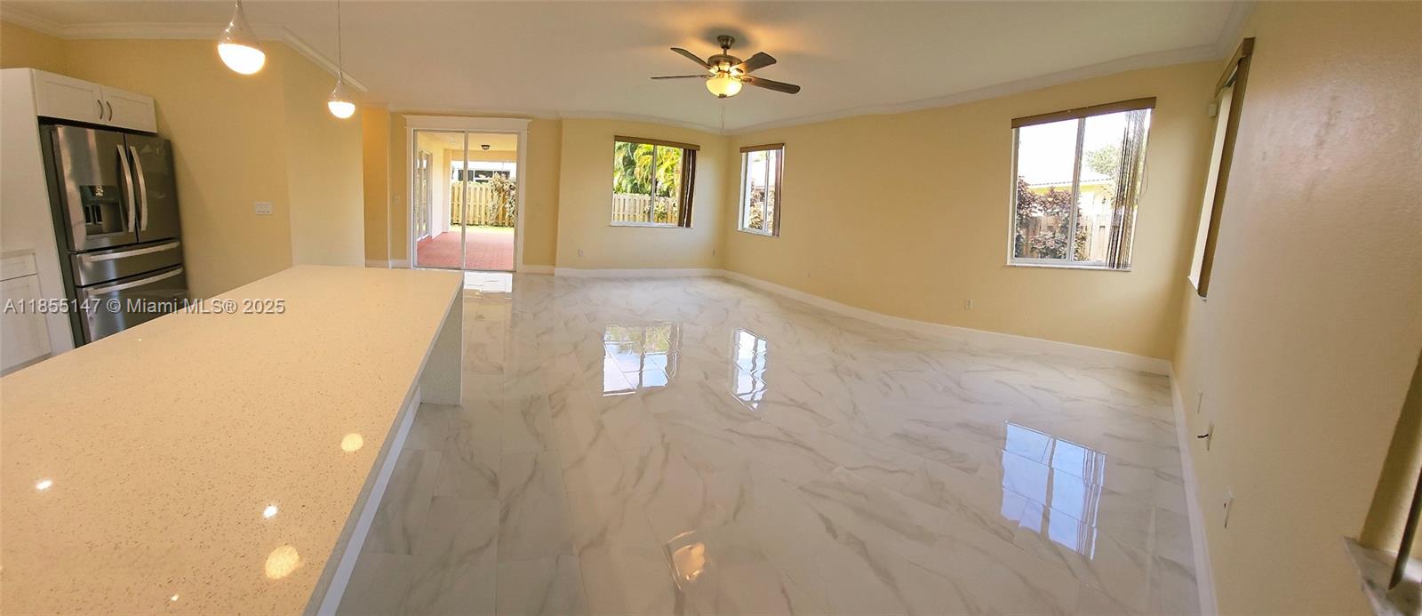 MARBELLA ESTATES - Residential