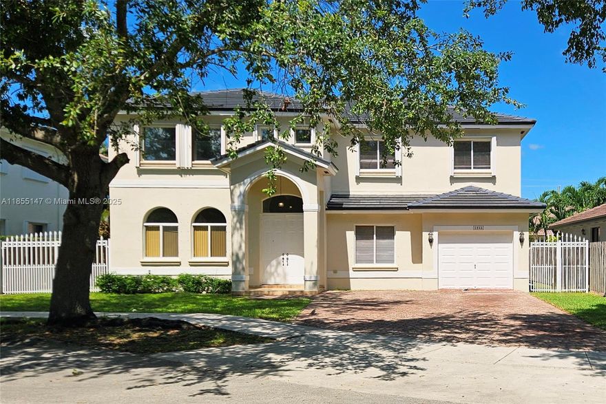 Prime Location!  SEARCH NO MORE!

Nestled in one of the best areas, just minutes from FIU, A+ private schools, hospitals, shopping, and major highways. This beautifully spacious UPDATED two-story home sits on a desirable cul-de-sac with minimal traffic, offering comfort, space, and style. Enjoy a NEW ROOF, with transferable 10-year warranty, NEW modern kitchen, NEW stylish tile floors, and NEVER USED appliances. Features 4 bedrooms, 3 baths, including 1 bed/1 bath on the ground floor—ideal for guests, multi-generational living, or an office. A fully fenced patio offers space for entertaining, relaxing, or storing your boat or RV. Move-in ready—schedule your private showing today!