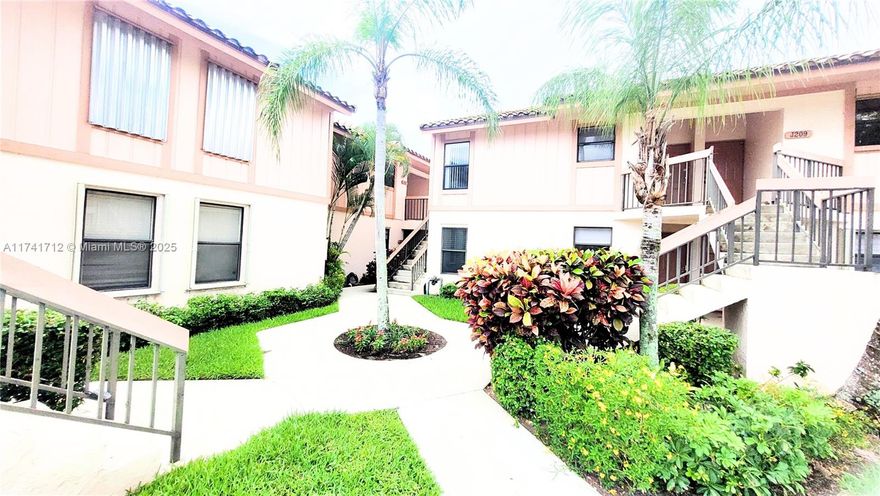 Investor’s Dream in East Boca! 
Fantastic investment opportunity in Lake Windwood community! 2ND Largest city in Palm Beach. 2 Split Bed, 2 Bath Apt. Washer and dryer, screened balcony with serene views of the wildlife preserve. A great tenant is already in place, making this a perfect income-producing property from day one.
 Resort-style amenities, Two pools, Clubhouse, Dog park, Tennis / Racquetball courts, jogging / Biking trails, Picnic/BBQ area. Prime location, minutes from Universities FAU and Lynn, Hwy I-95,  Spanish River Beach just 1.5 miles to the Beach. Top-rated schools, downtown Mizner Park, Trial-Rail, Shopping center, Grocery stores, different cuisine restaurants. 45 minutes N of Miami and 15 miles from Fort Lauderdale. Gated community for added security.
A11741700 OTHER