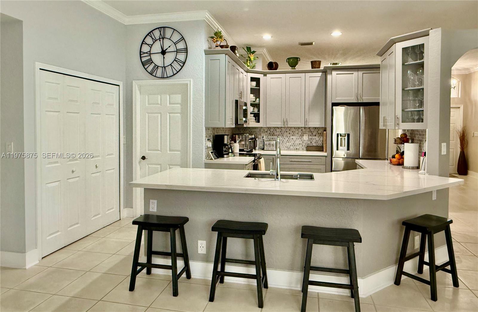 1335 E Barwick Ranch Cir