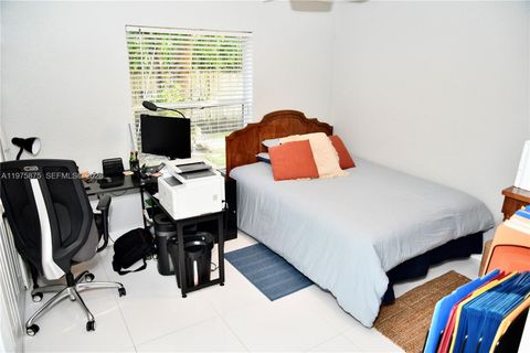 Tiny photo for 1335 E Barwick Ranch Cir, Delray Beach, FL 33445 (MLS # A11975875)