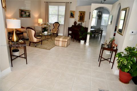 Tiny photo for 1335 E Barwick Ranch Cir, Delray Beach, FL 33445 (MLS # A11975875)