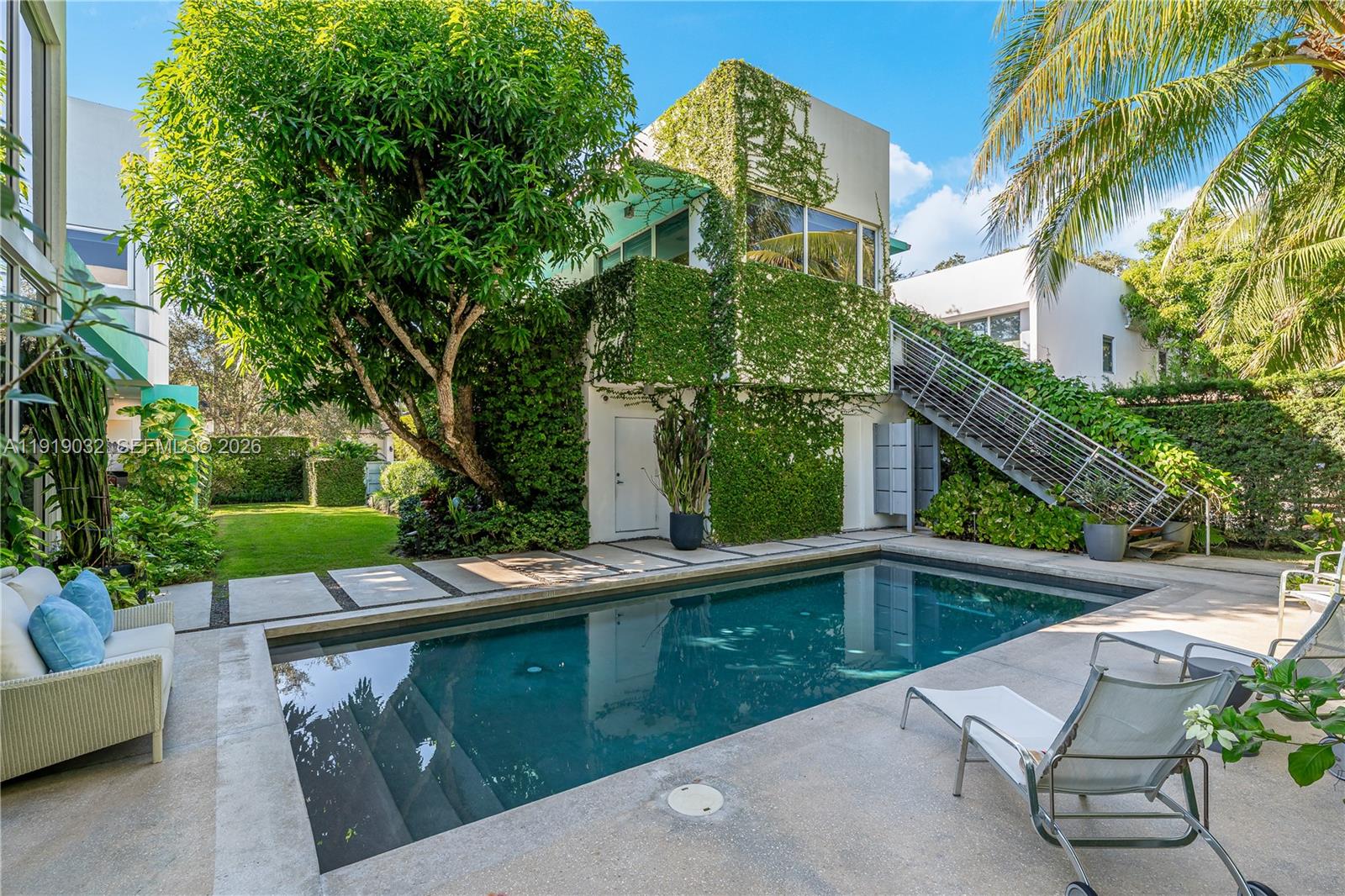 6491 SNAPPER CREEK COURT - Residential