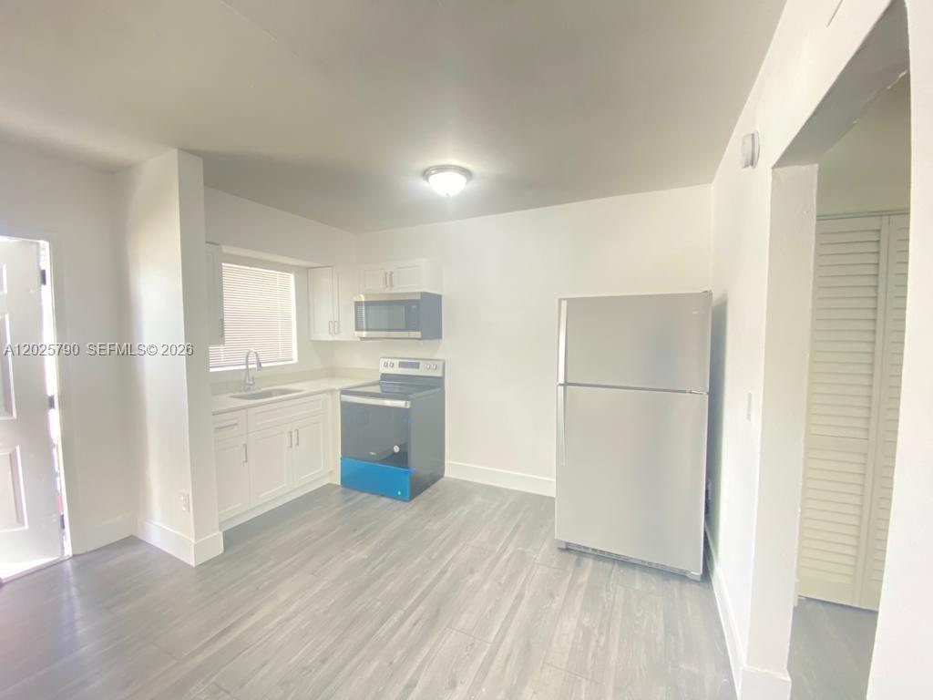 2150 NW 24th St 2