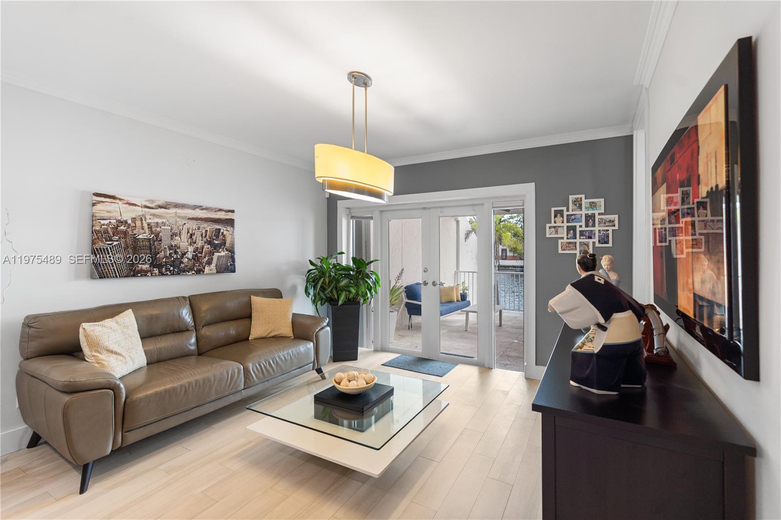 MIAMI LAKES LAKE MARTHA S - Residential