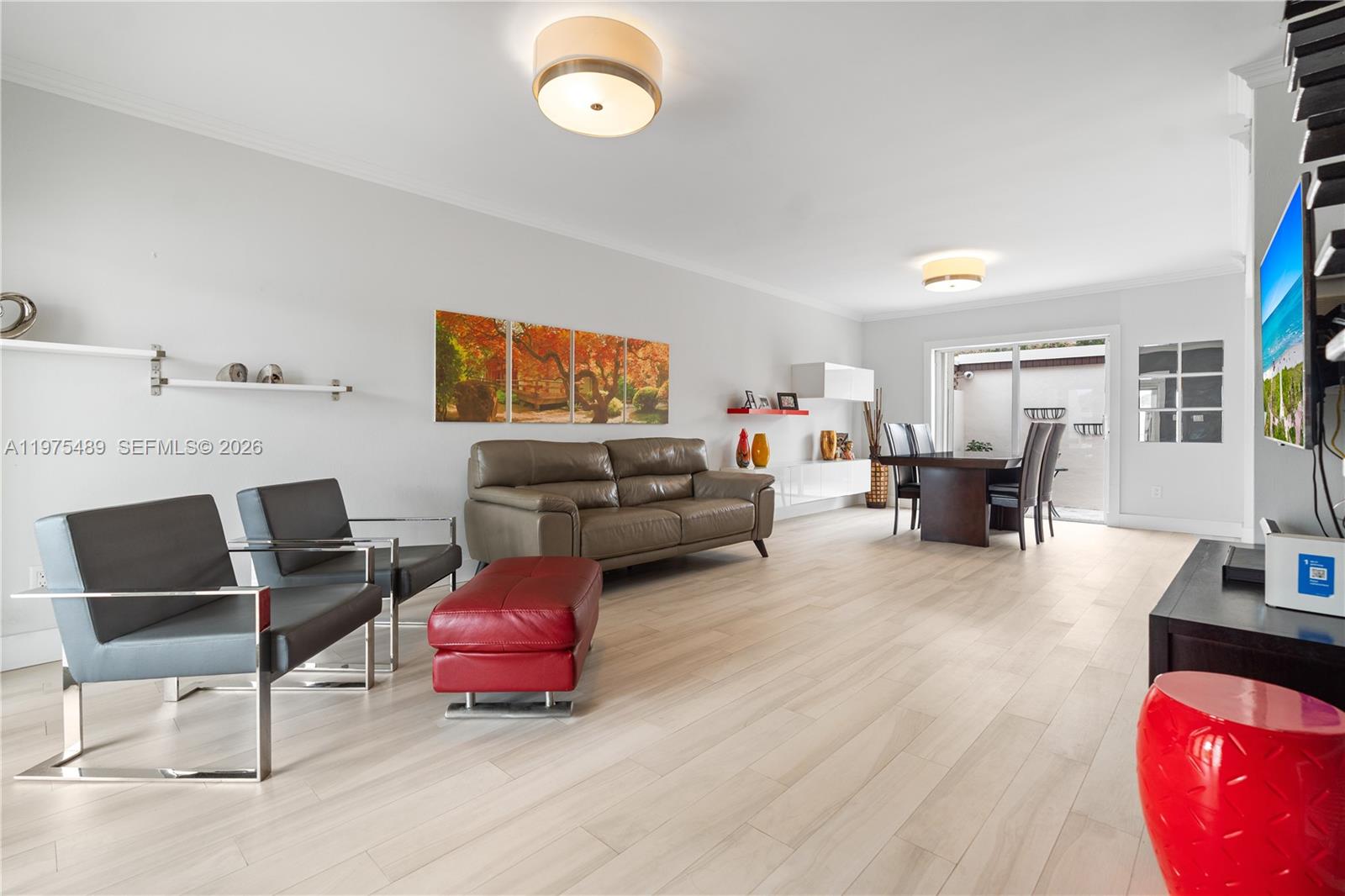 MIAMI LAKES LAKE MARTHA S - Residential