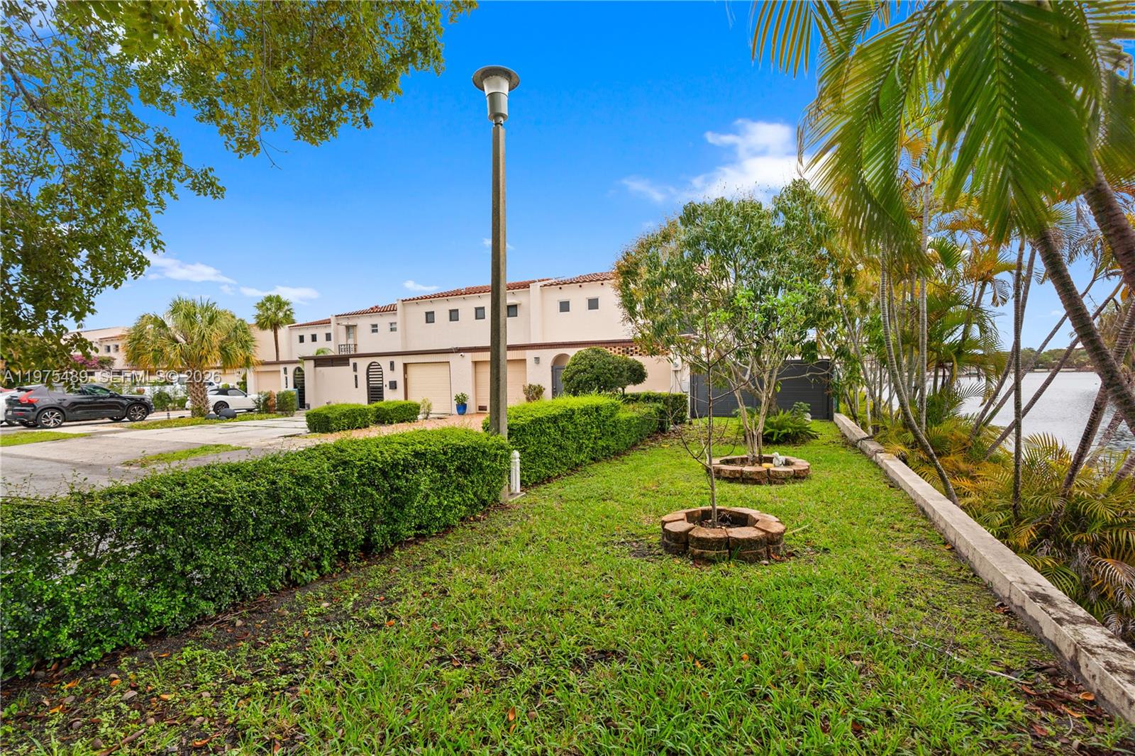 MIAMI LAKES LAKE MARTHA S - Residential