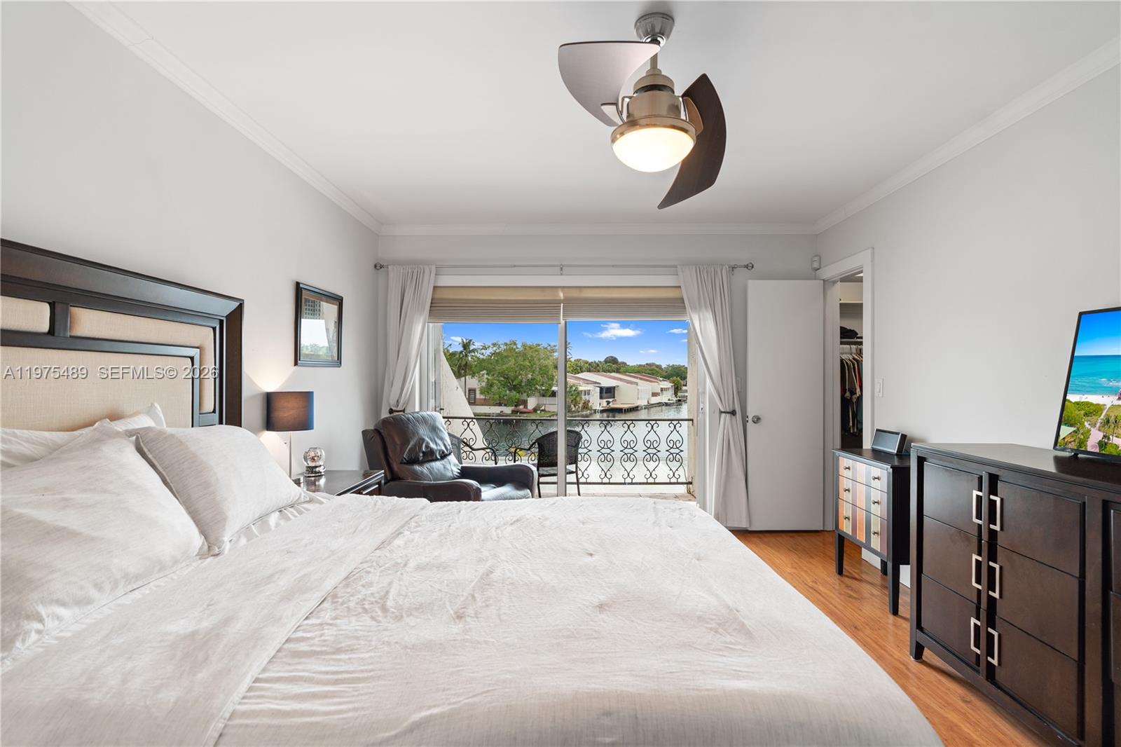 MIAMI LAKES LAKE MARTHA S - Residential