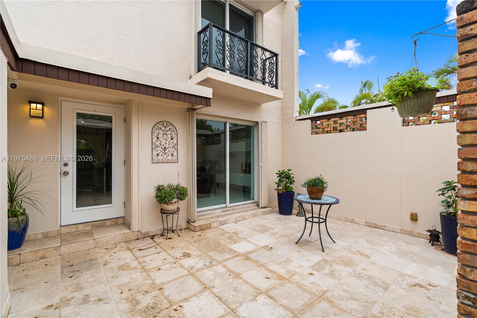 MIAMI LAKES LAKE MARTHA S - Residential