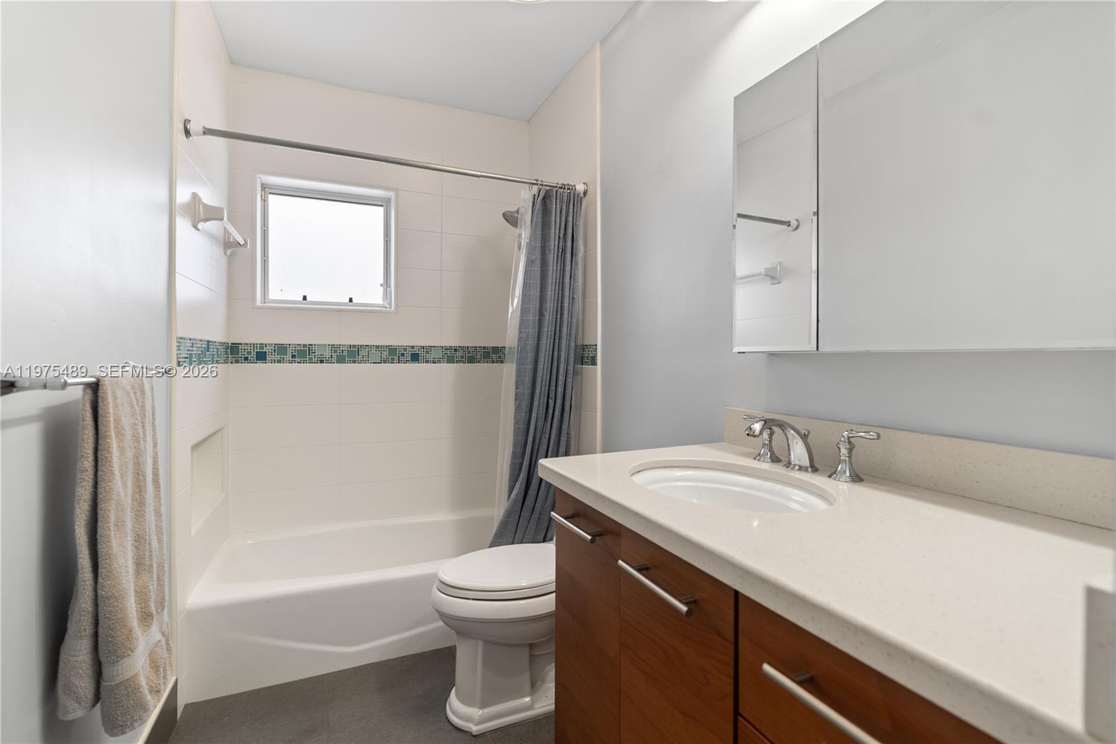 MIAMI LAKES LAKE MARTHA S - Residential