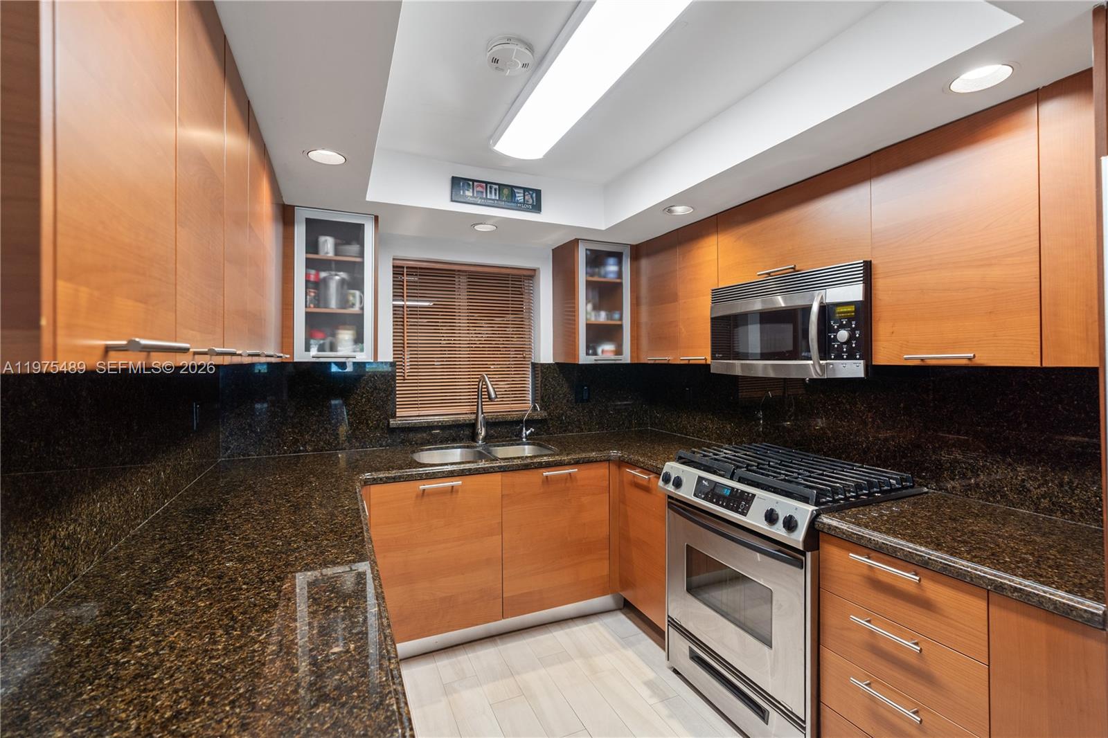 MIAMI LAKES LAKE MARTHA S - Residential