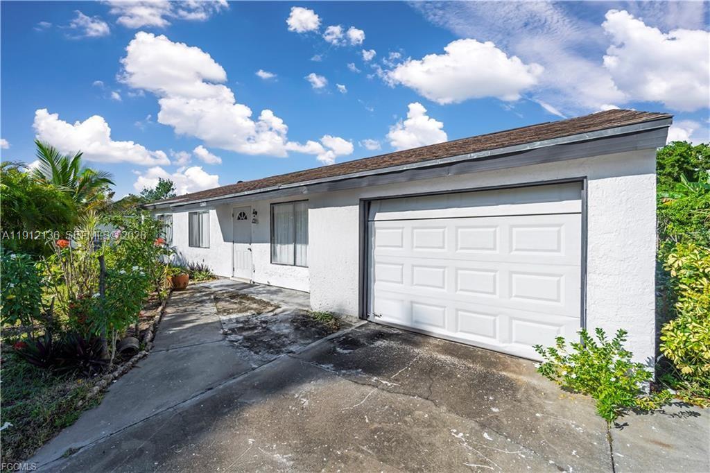 Port LaBelle - Residential