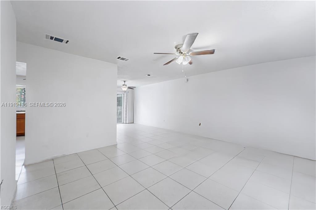 Port LaBelle - Residential