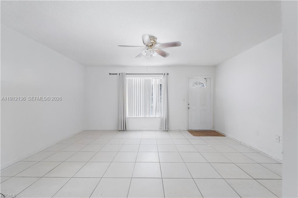 Port LaBelle - Residential