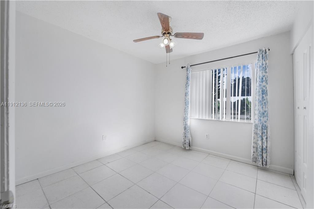 Port LaBelle - Residential