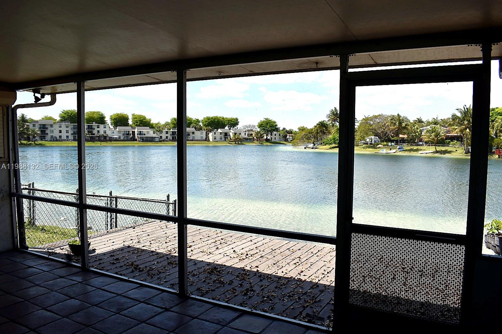 LAKE LAURA CONDO NO 2 - Residential