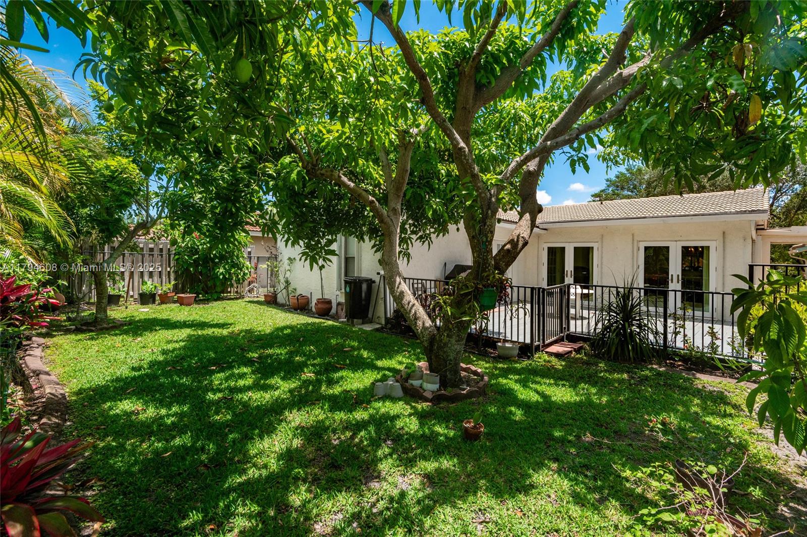 1422 NW 97th Ave