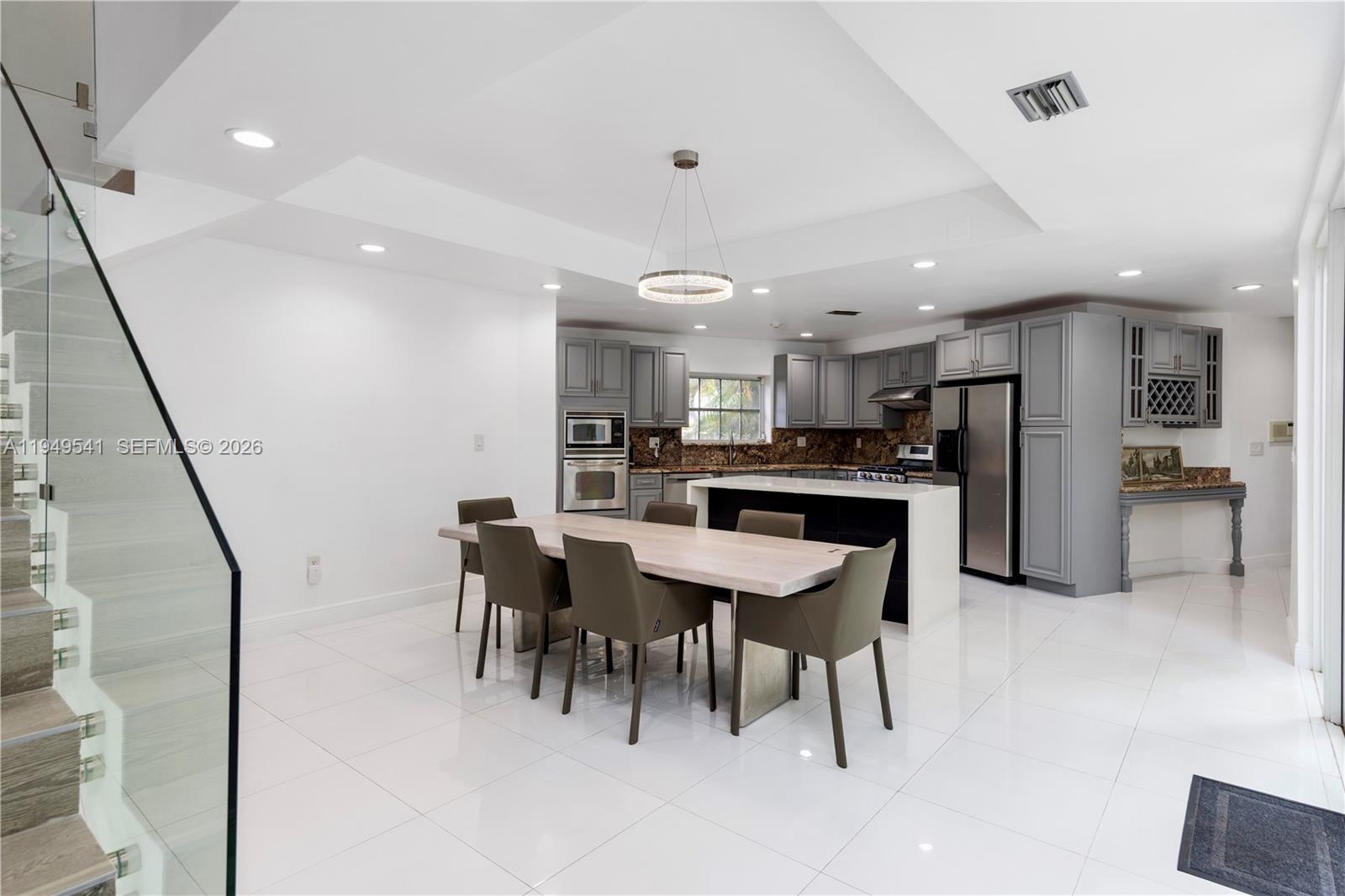 CORAL GABLES SEC B - Residential