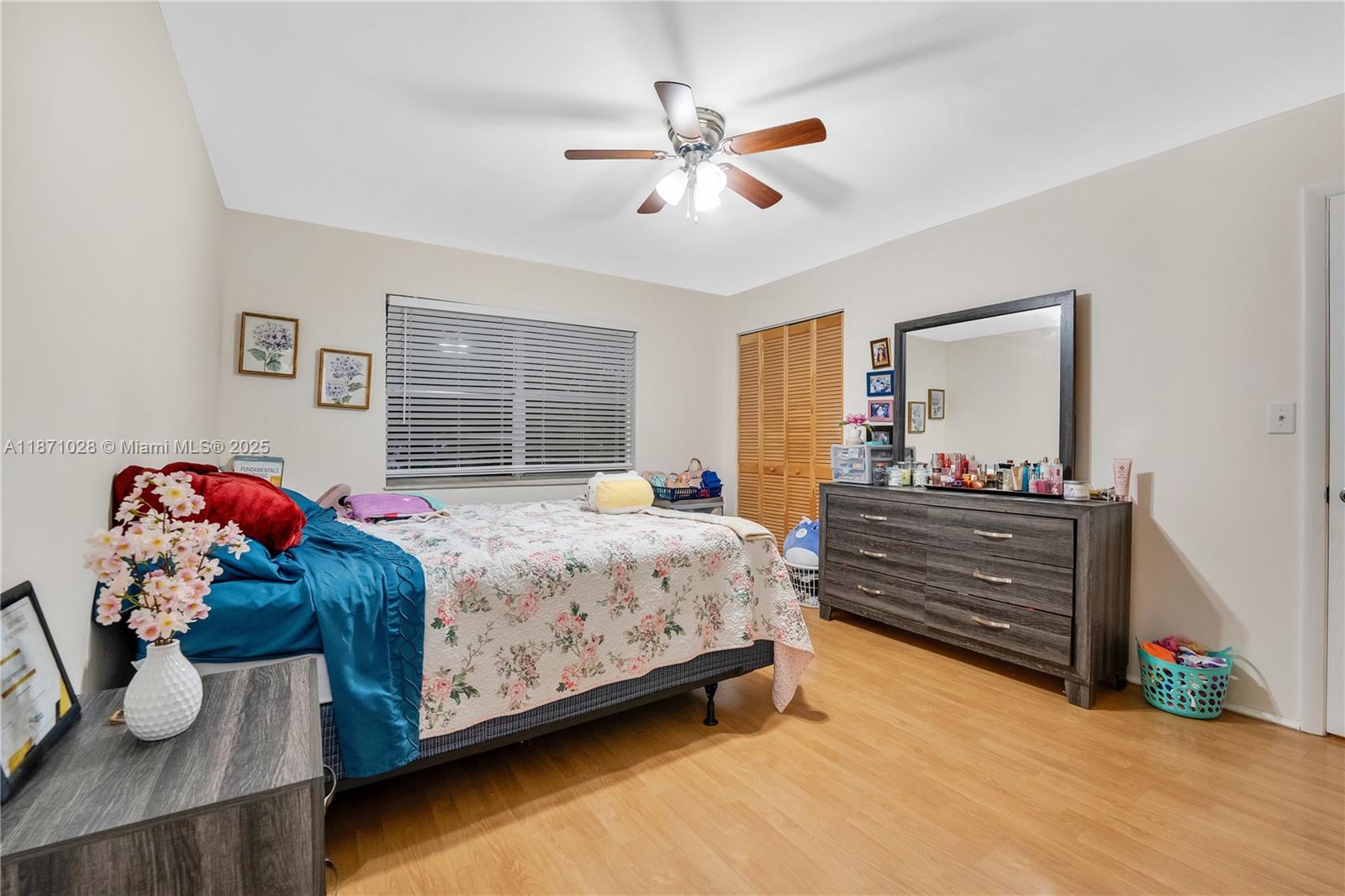 GATELAND VILLAGE SEC G CO - Residential