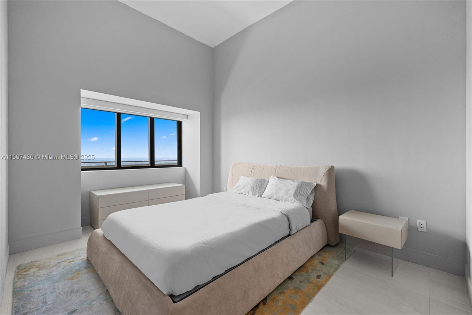 GRAN PARAISO CONDO - Residential Lease