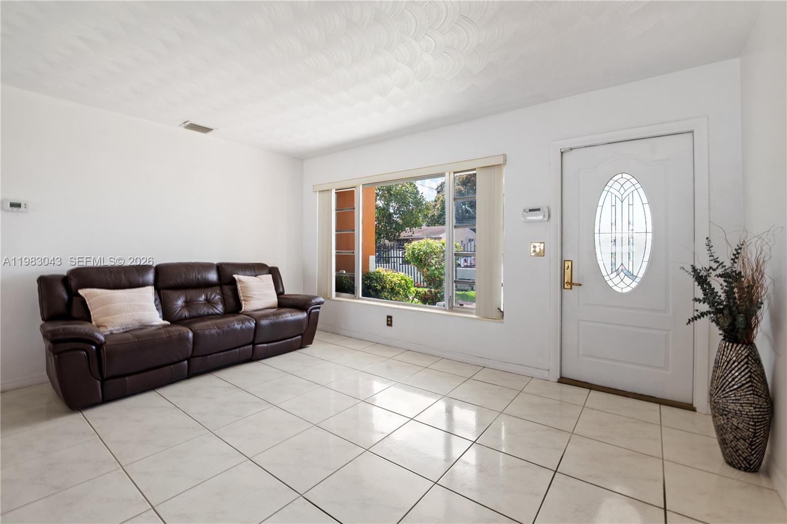 MOFFATVILLE - Residential