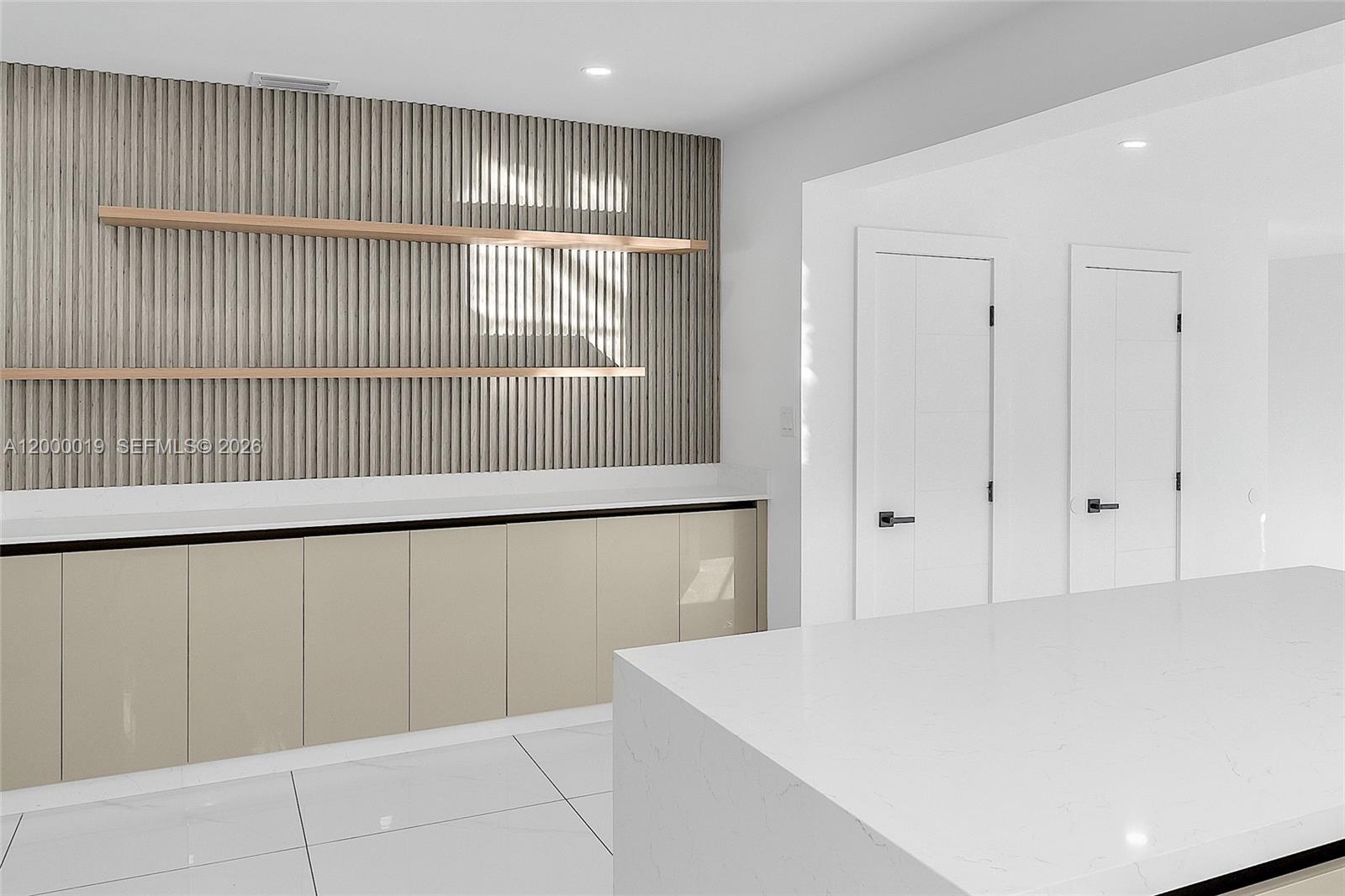 CORAL WAY CENTER AMD - Residential