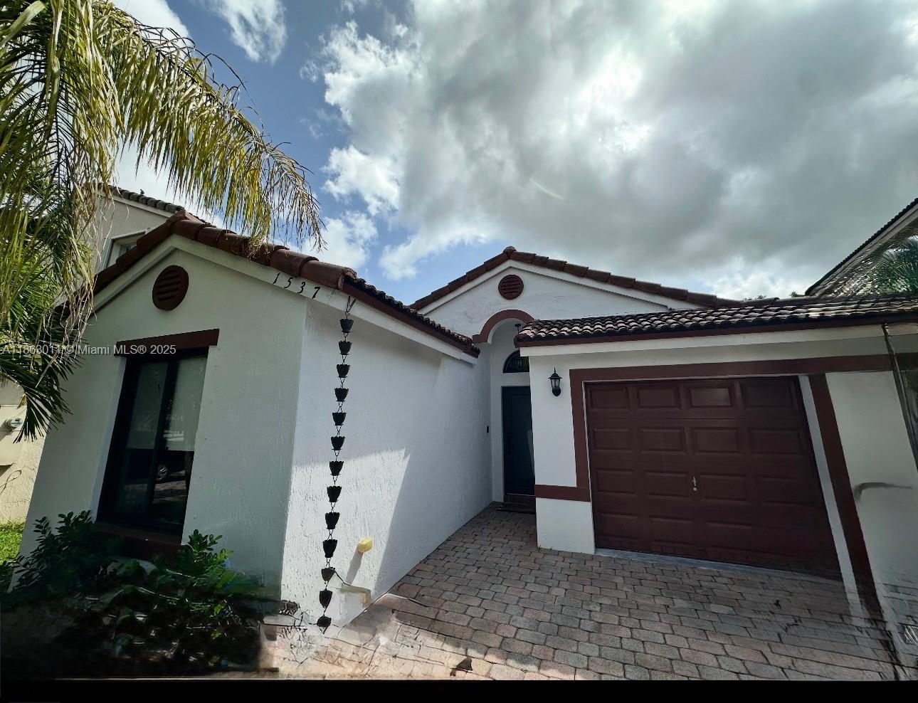 Location, location !!! Beautiful remodeled home in Shores at Keys Gate. New A/C. freshly painted inside & out, new beautiful wood floors, with specious primary bedroom. Property looks new for your client to enjoy this bright home with a welcoming back yard.