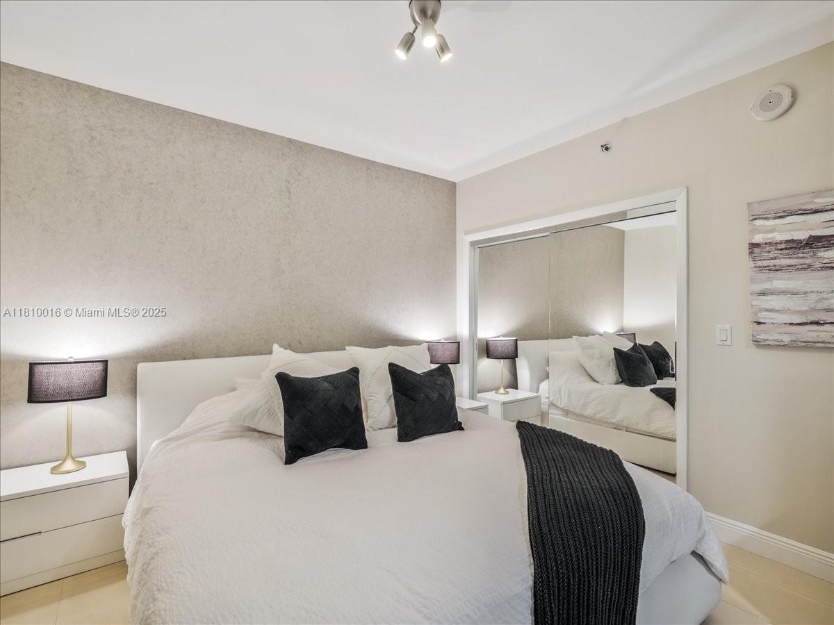 BEACH CLUB TWO CONDO - Residential