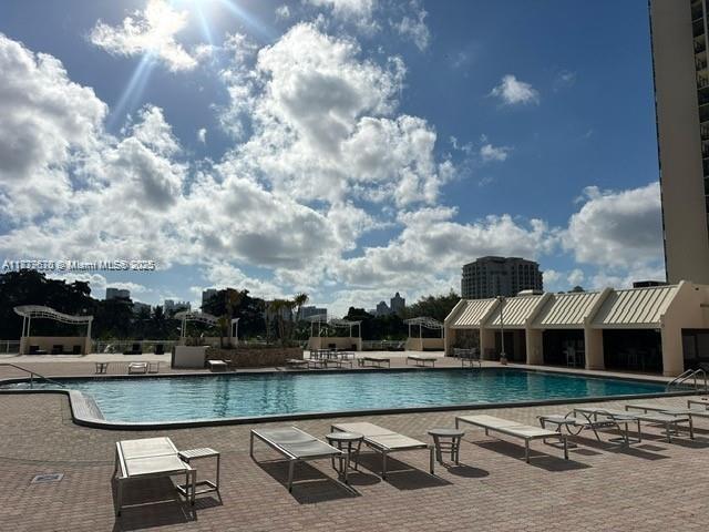 CORONADO CONDO- TOWER II - Residential