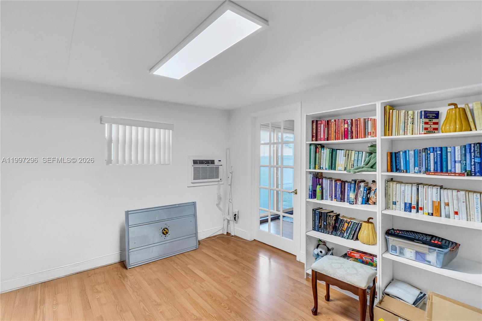 WHITEHORSE ESTATES 2 - Residential Lease