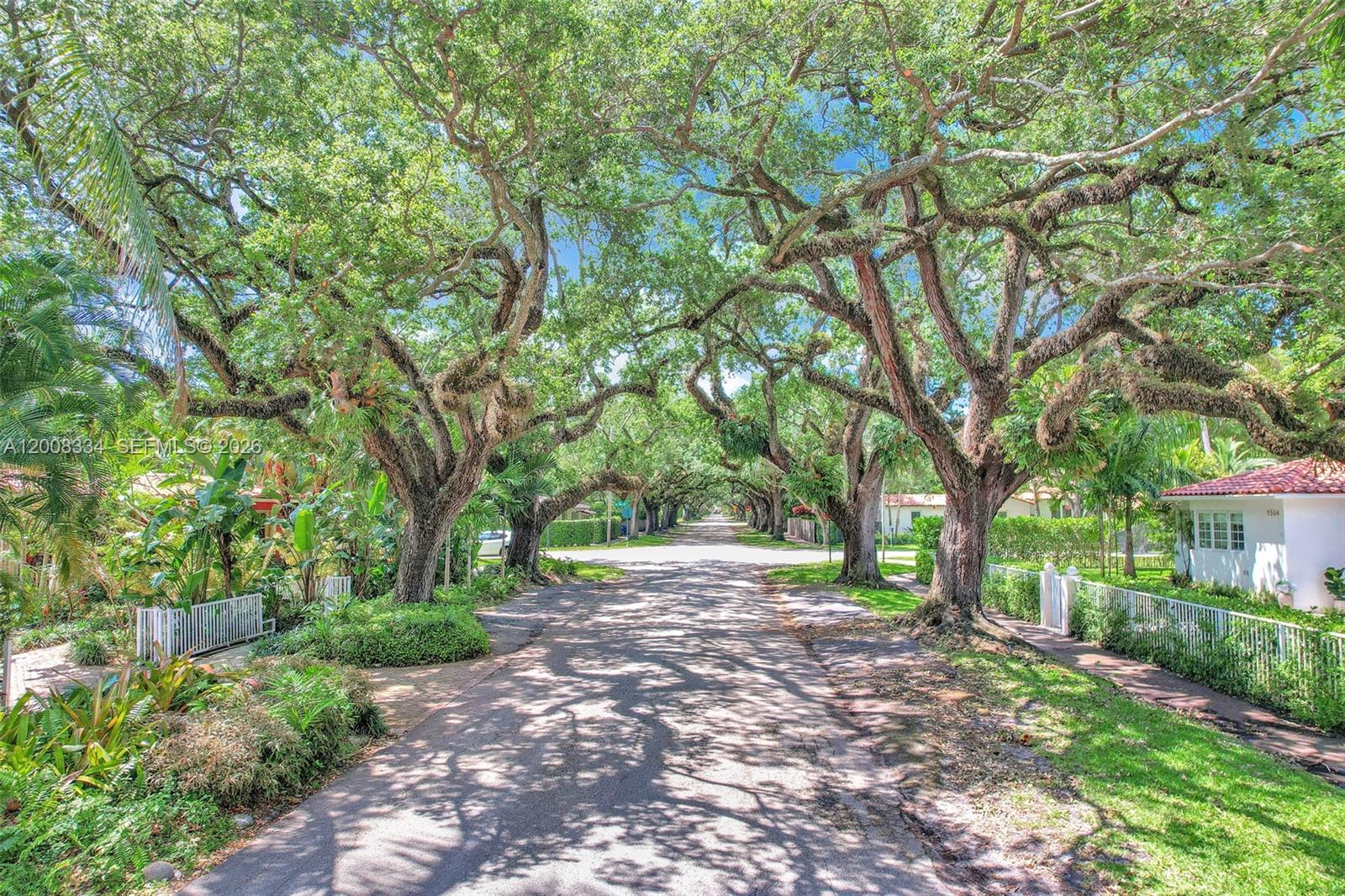 MIAMI SHORES SEC 3 - Residential