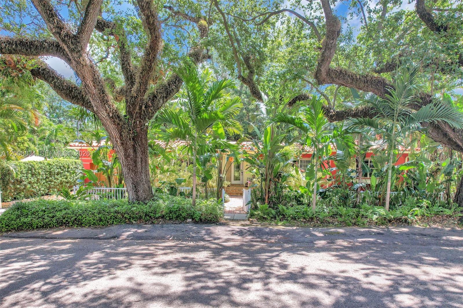 MIAMI SHORES SEC 3 - Residential