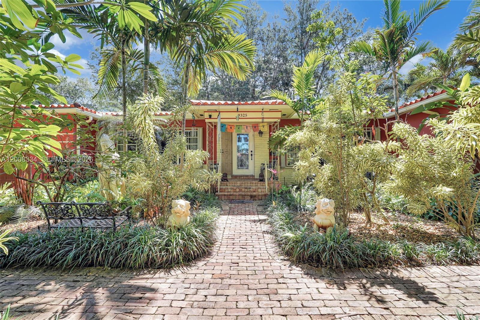 MIAMI SHORES SEC 3 - Residential