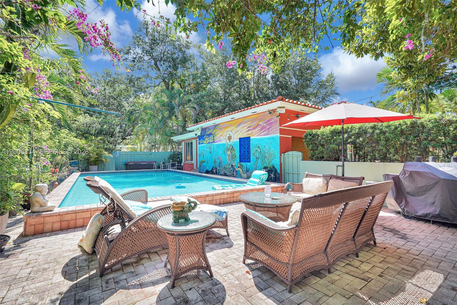 MIAMI SHORES SEC 3 - Residential
