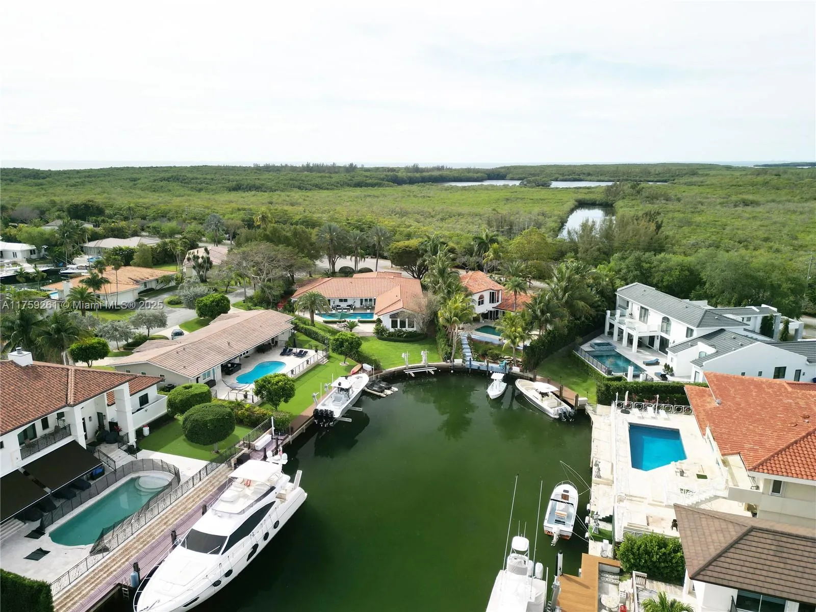 Coral Gables, Florida 33156, United States, 5 Bedrooms Bedrooms, ,4 BathroomsBathrooms,Residential,Active,85452