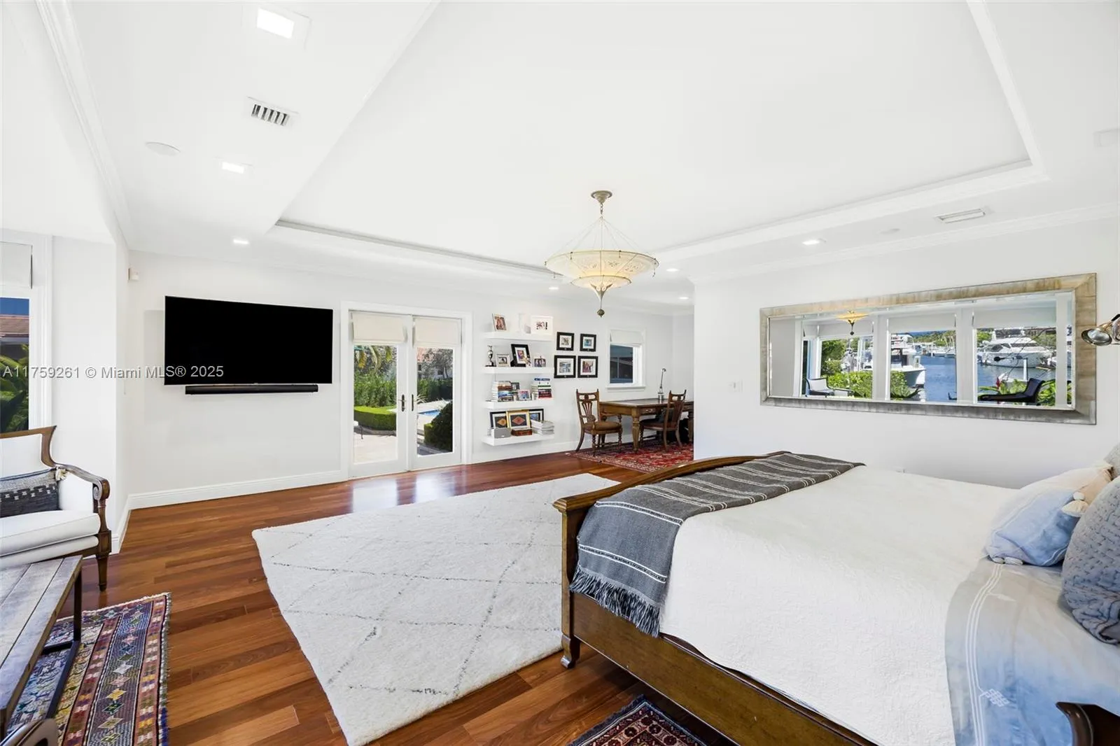 Coral Gables, Florida 33156, United States, 5 Bedrooms Bedrooms, ,4 BathroomsBathrooms,Residential,Active,85452