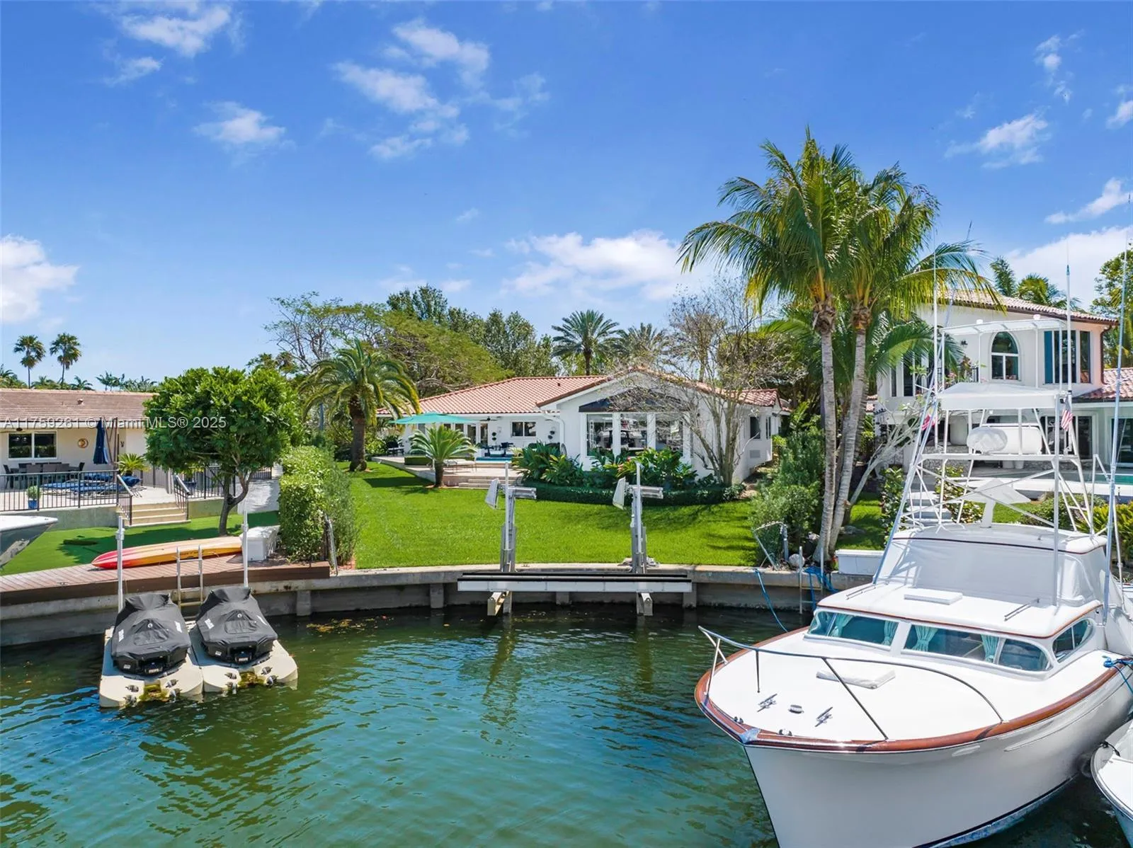 Coral Gables, Florida 33156, United States, 5 Bedrooms Bedrooms, ,4 BathroomsBathrooms,Residential,Active,85452