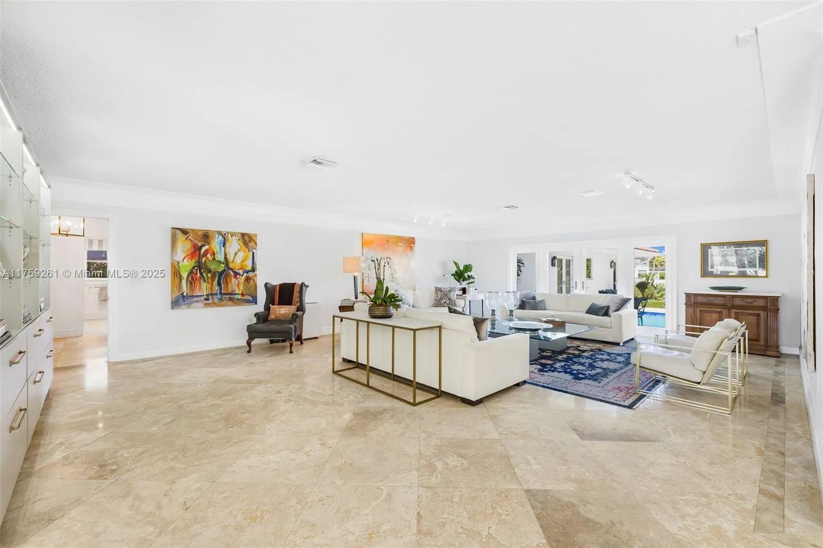 Coral Gables, Florida 33156, United States, 5 Bedrooms Bedrooms, ,4 BathroomsBathrooms,Residential,Active,85452