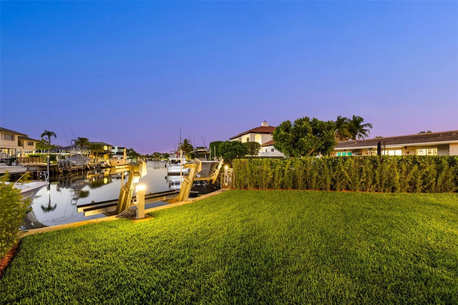 Coral Gables, Florida 33156, United States, 5 Bedrooms Bedrooms, ,4 BathroomsBathrooms,Residential,Active,85452