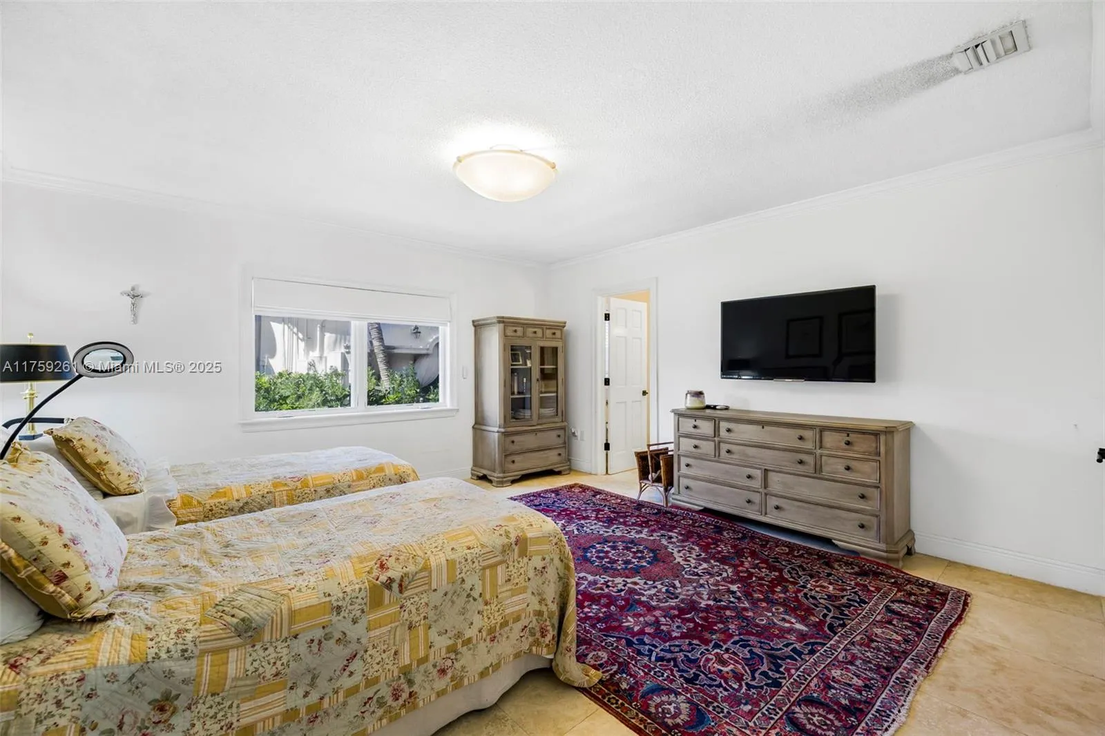 Coral Gables, Florida 33156, United States, 5 Bedrooms Bedrooms, ,4 BathroomsBathrooms,Residential,Active,85452