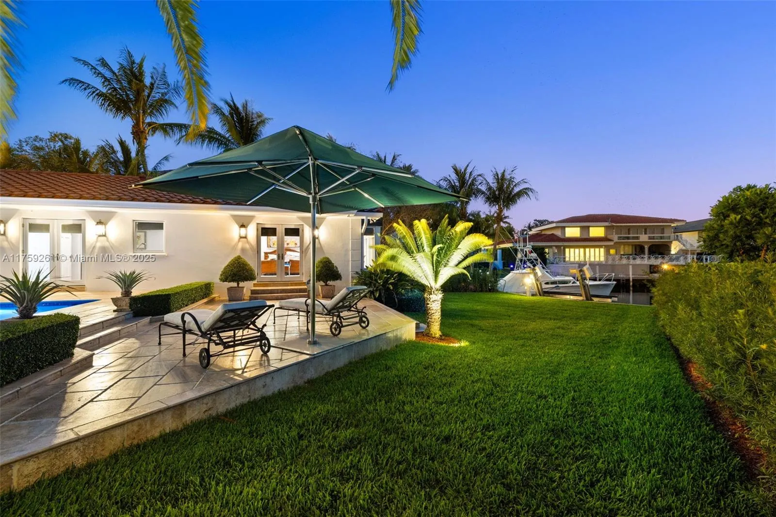 Coral Gables, Florida 33156, United States, 5 Bedrooms Bedrooms, ,4 BathroomsBathrooms,Residential,Active,85452