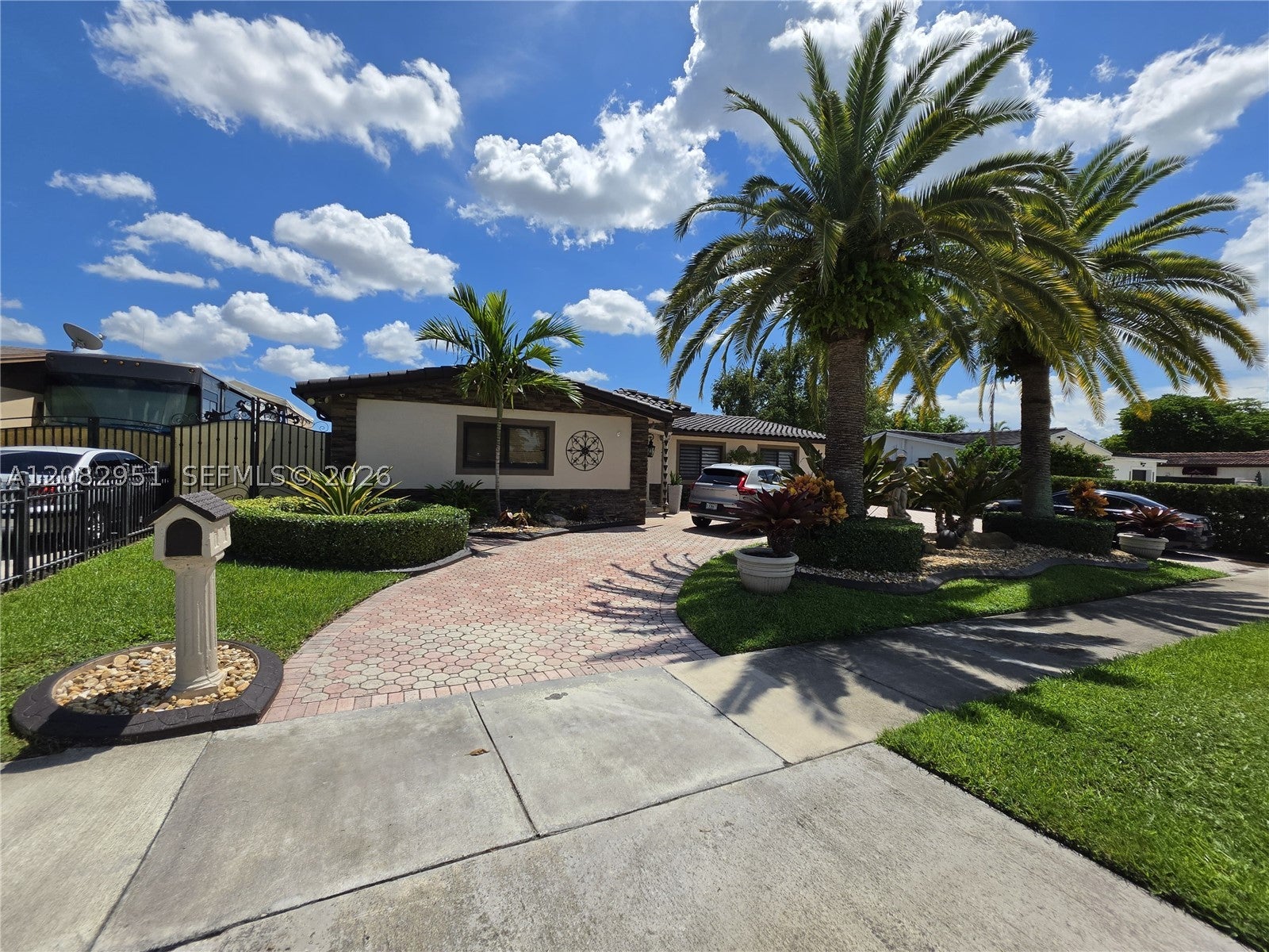 8450 NW 178th St
